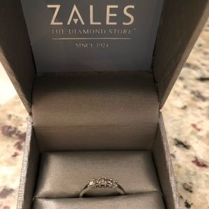 Zales white gold anniversary band